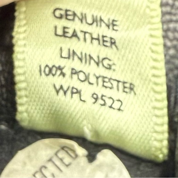 Elegant Charcoal Leather Gloves for Men - Picture 6 of 7